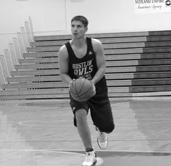 basketball shooter, eyes on target